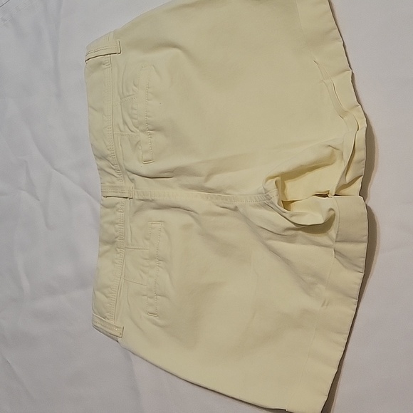 Perfect 5"shorts Old Navy Khakis - Picture 5 of 9